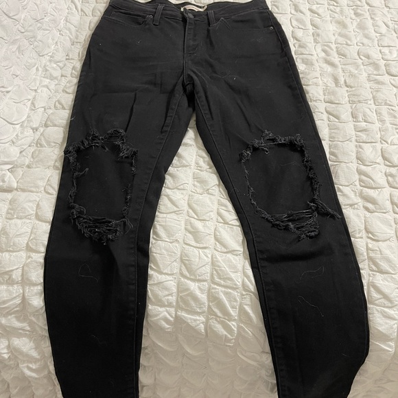 BLACK RIPPED JEANS - Picture 1 of 4